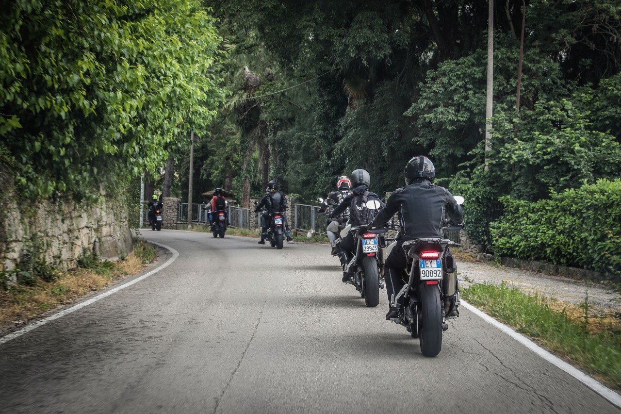 Triumph Adventure Experience: quando la moto va a braccetto con l'architettura